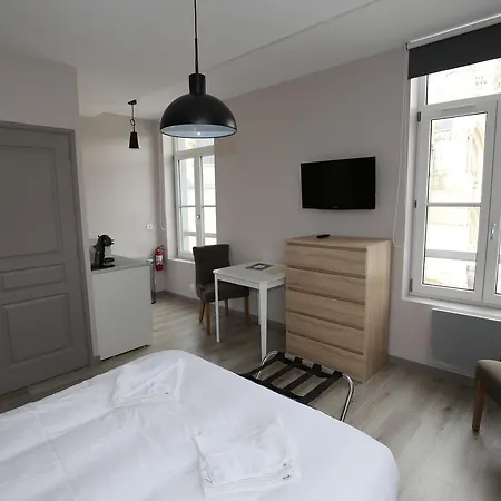 L'hotel De France Apartahotel 3*